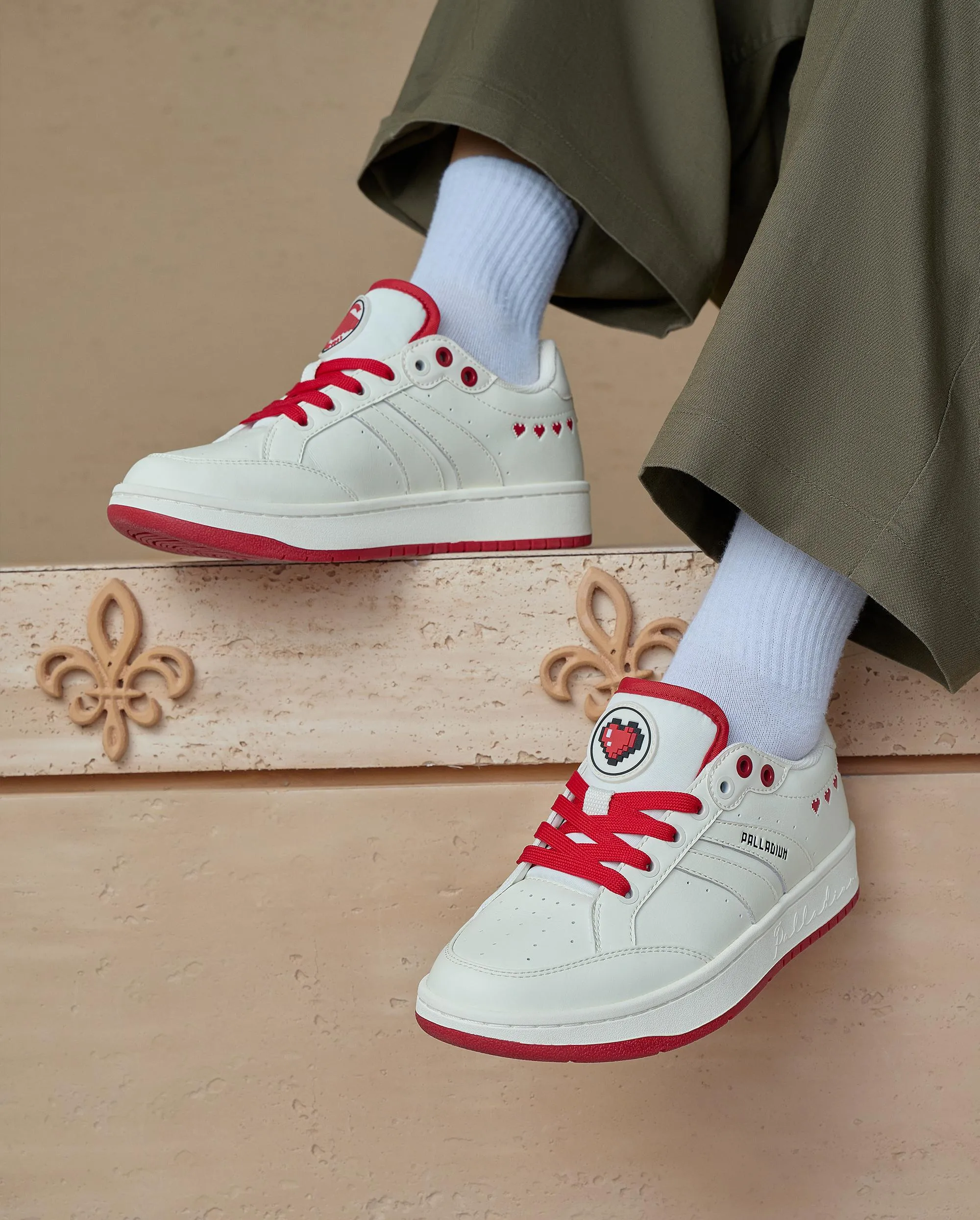 09249-119-M | MEN'S PALLALOUVEL VALT SNEAKERS | BEIGE/RED