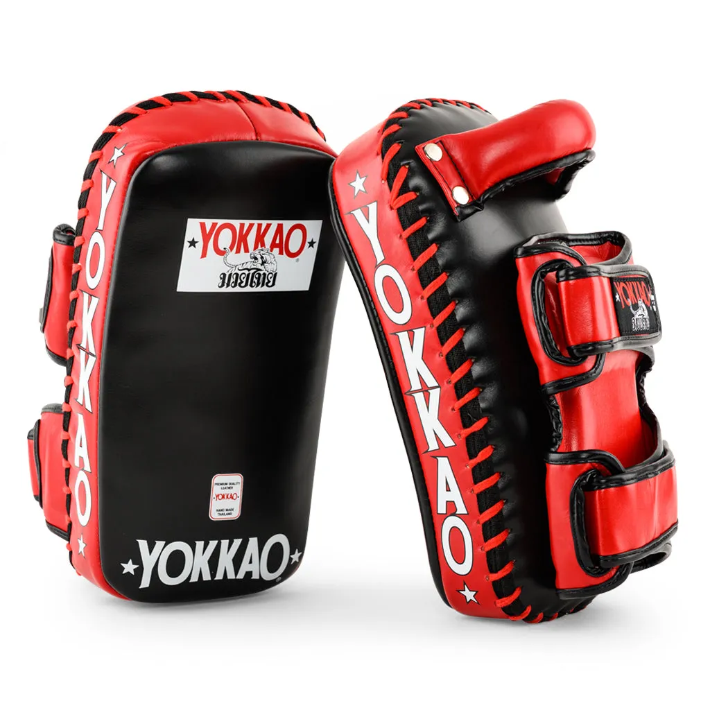 Curved Kicking Pads Black/red