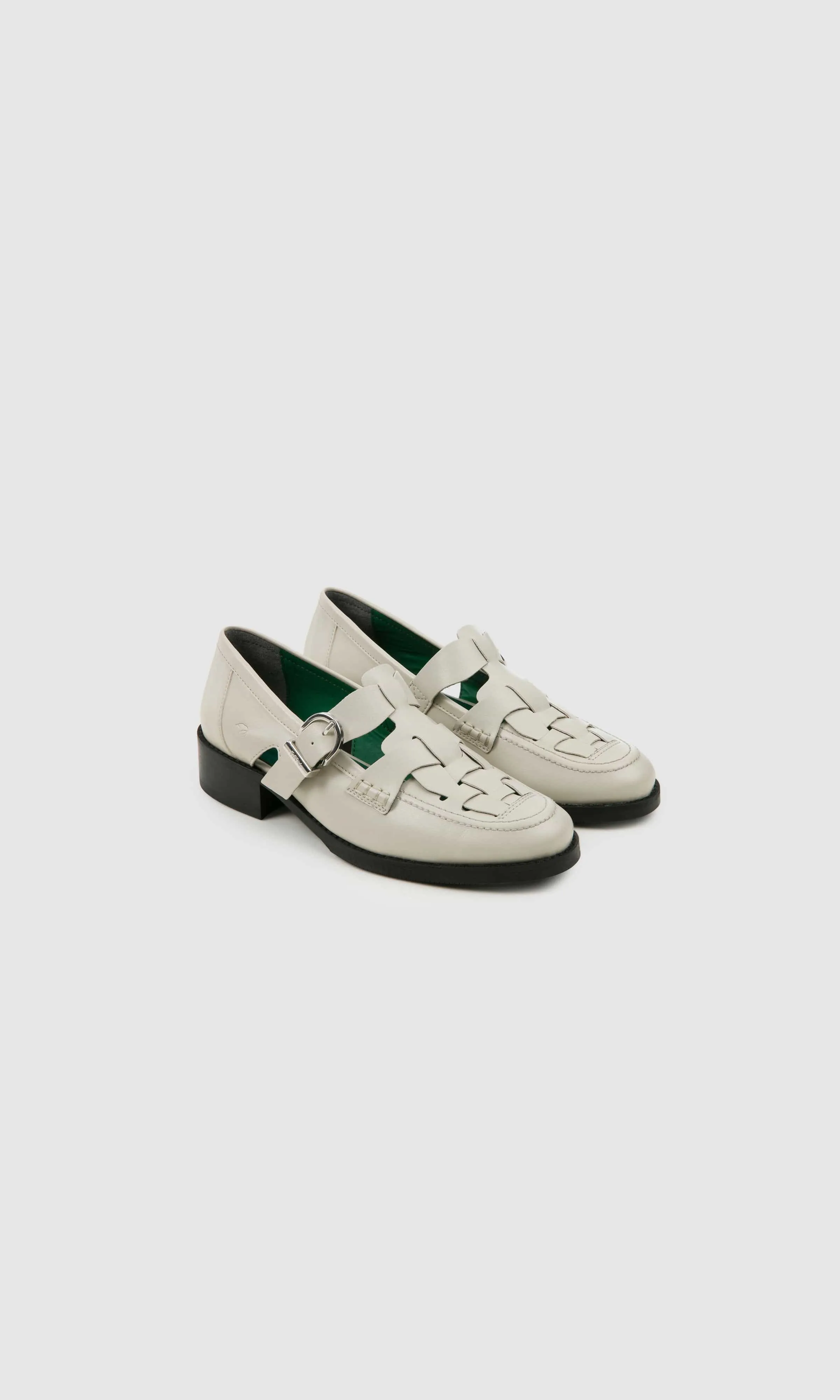 Dorothy Apple Leather Vegan Shoes | Cream