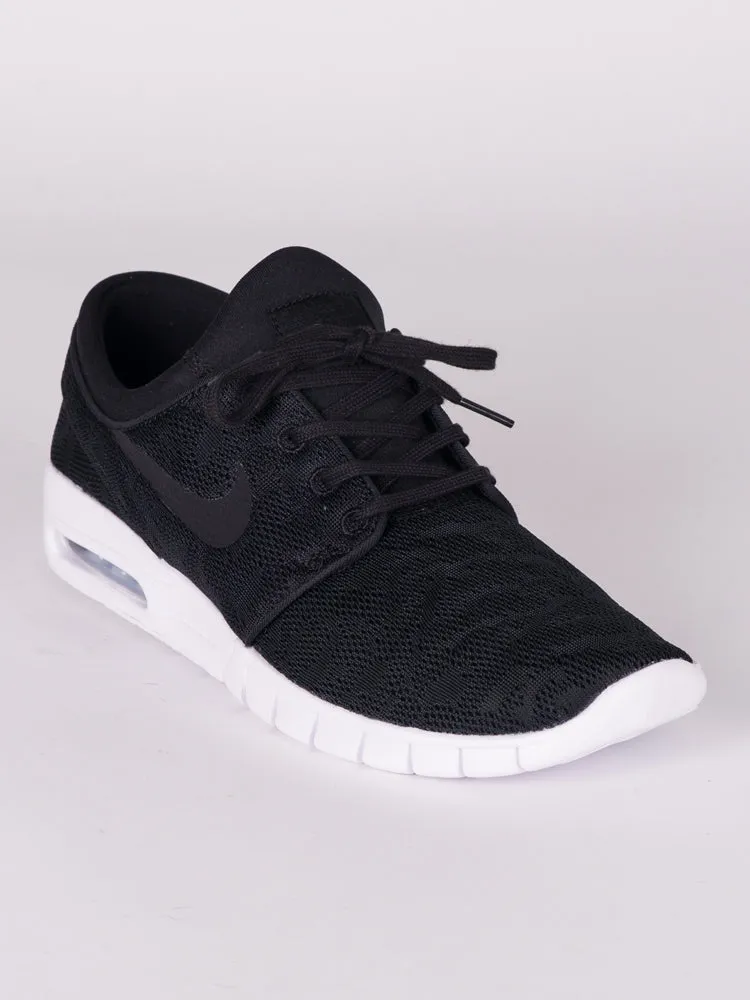 MENS SB SJ MAX BLACK/BLACK/WHITE SNEAKERS - CLEARANCE