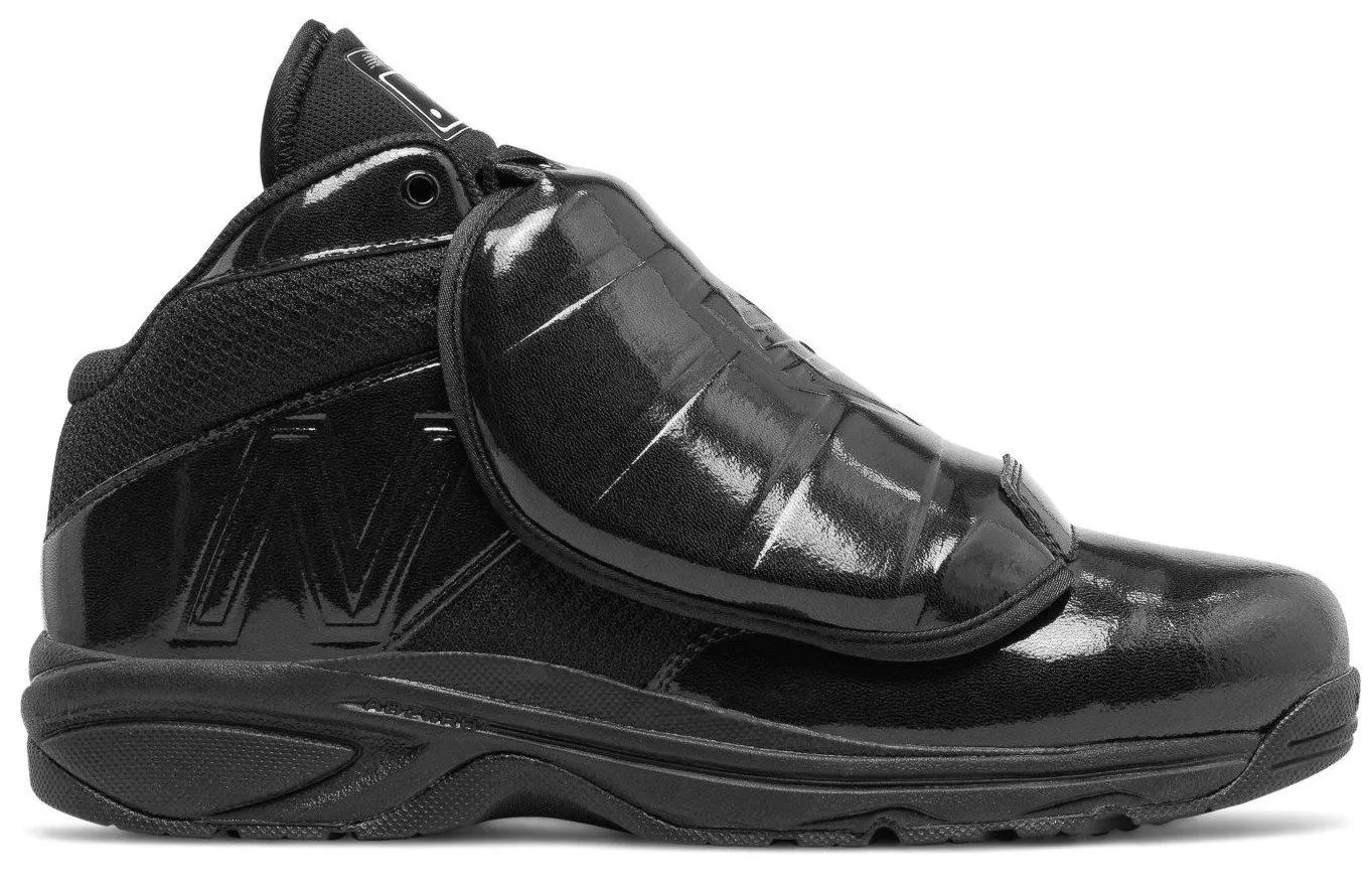 New Balance Men's Umpire Home Plate Shoe: MU460V3