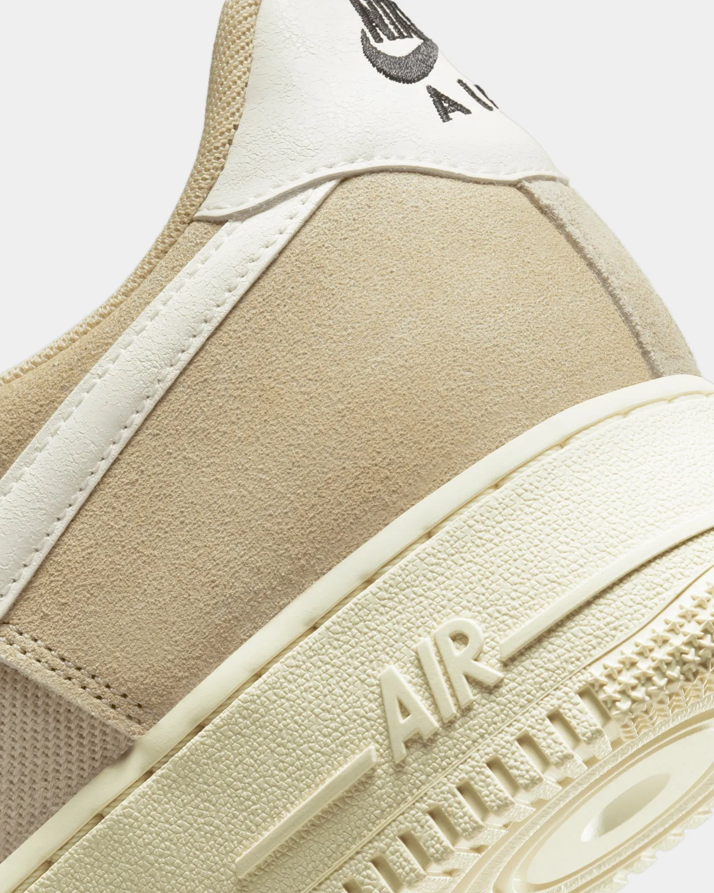 Nike Air Force 1 '07 LV8 Rattan/Sail