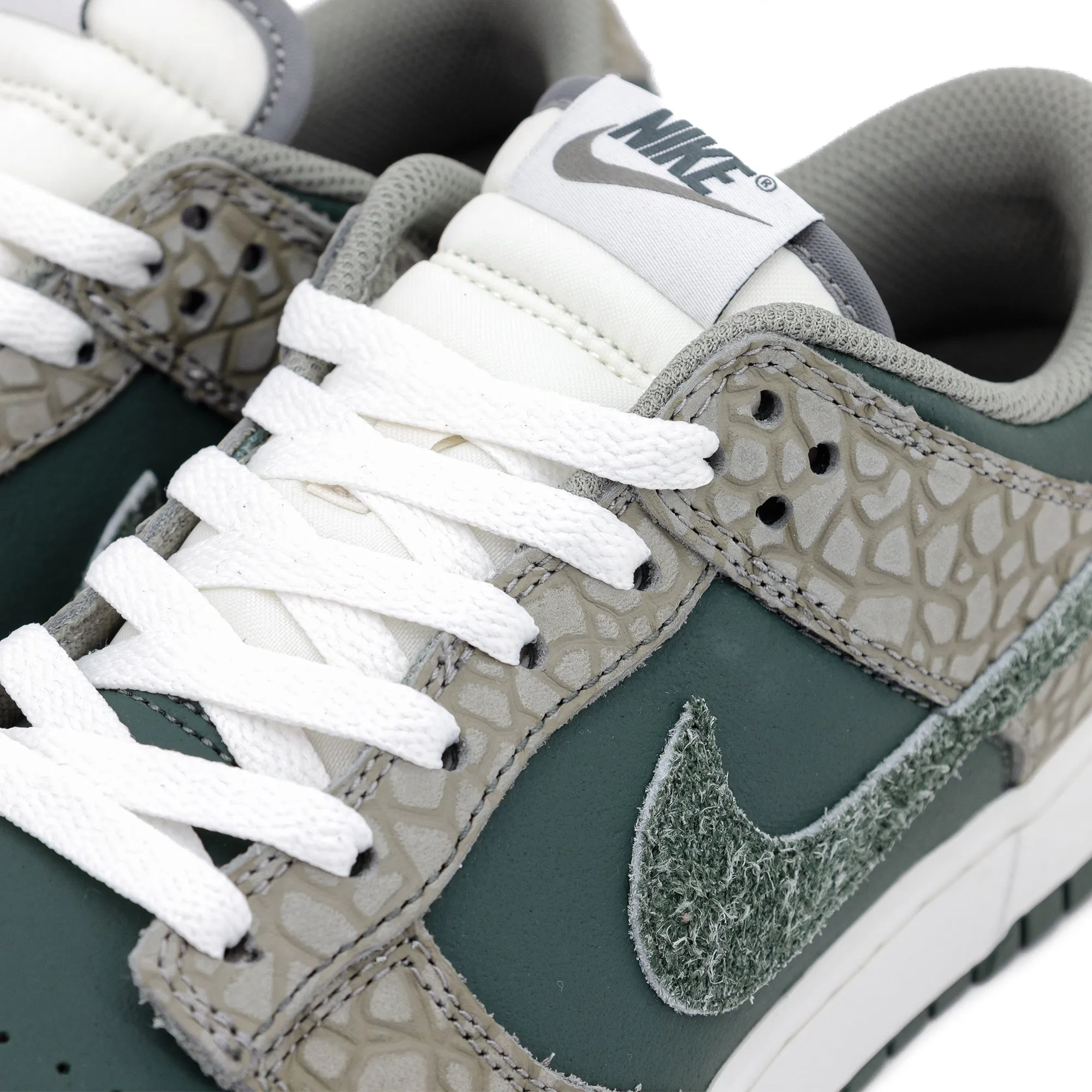 Nike Dunk Low Retro Premium Dark Stucco/Vintage Green/Summit White HF4878-053