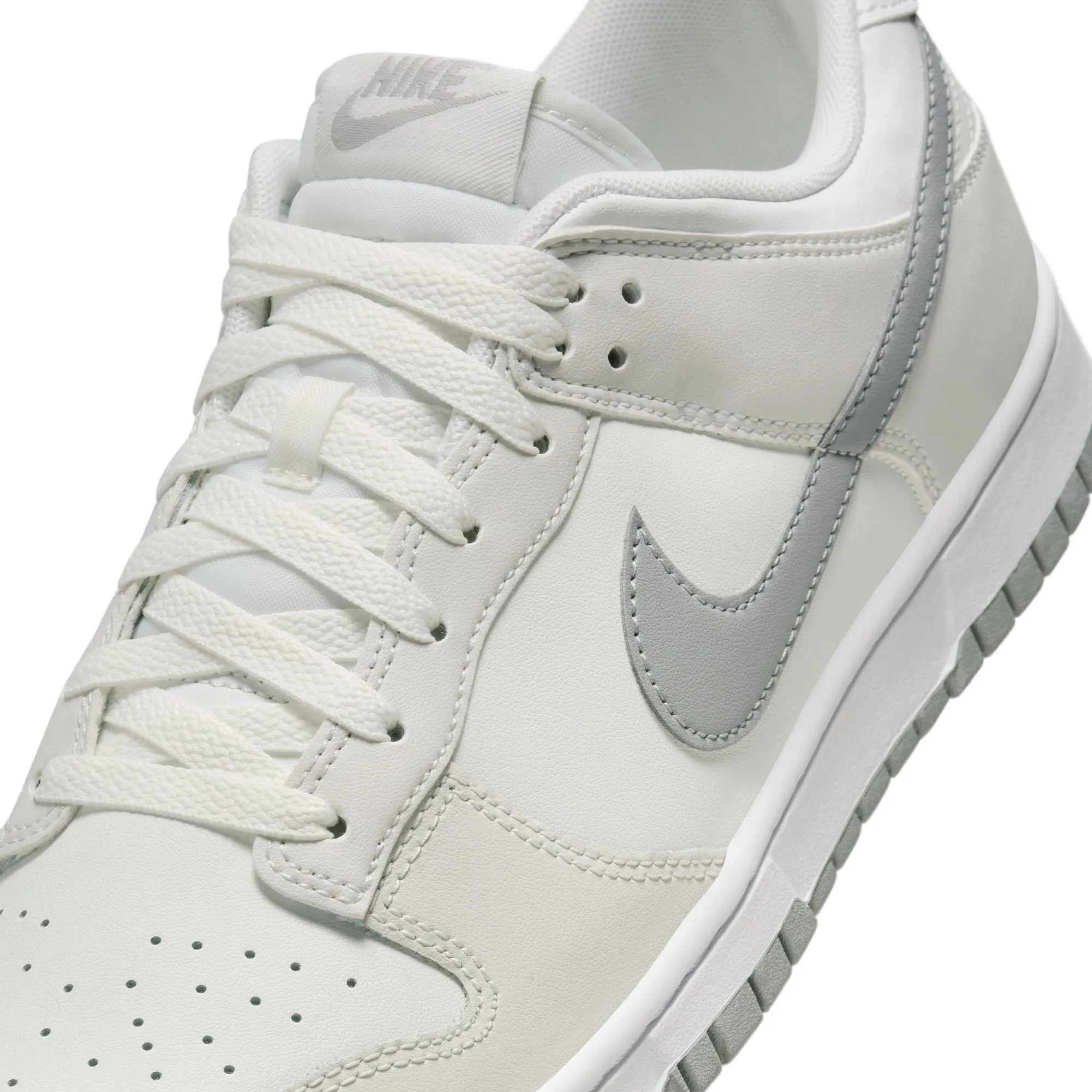 Nike Men's Dunk Low Retro Shoes - Summit White / Light Smoke Grey