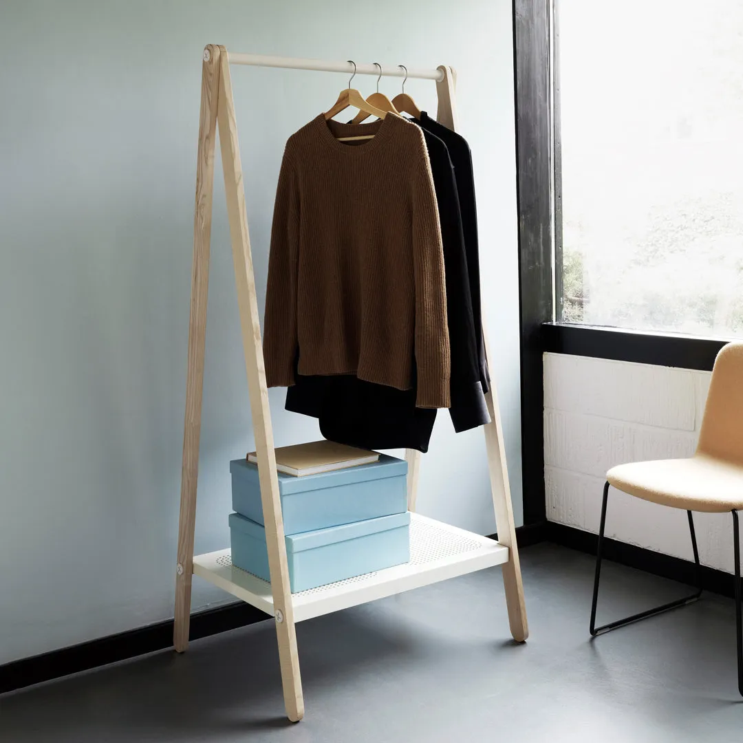 Toj Clothes Rack