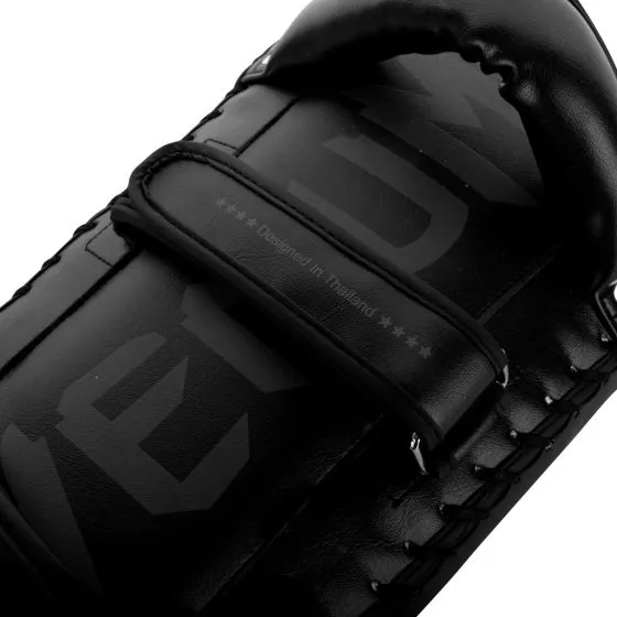 VENUM-1120-114 Giant MUAY THAI BOXING MMA KICK PADS Black Black